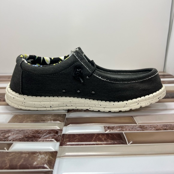 Hey Dude WALLY Stretch Men's Size 9 - Picture 11 of 15